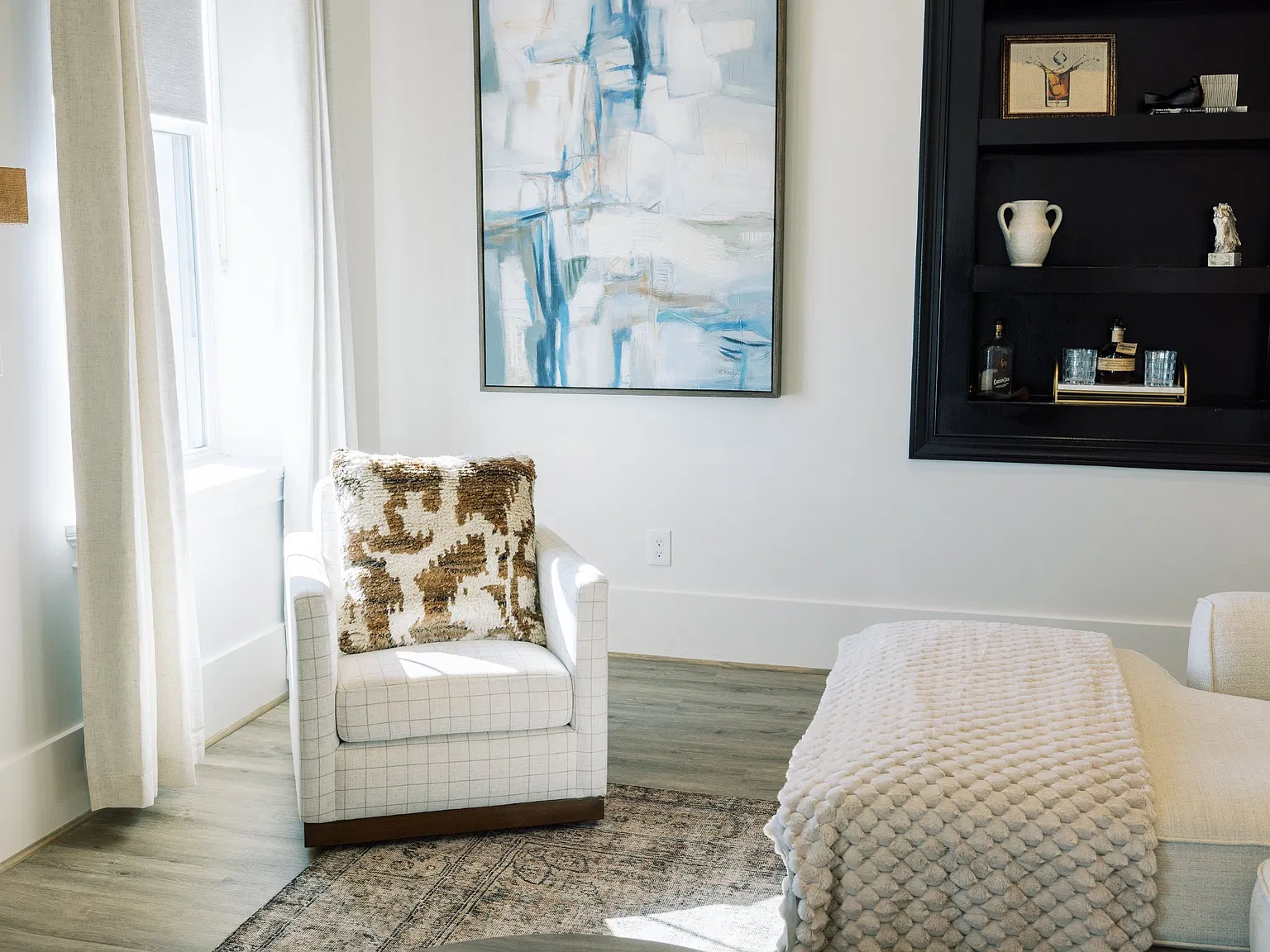 2 bed, 1200 sqft, $3,000 — Photo 4