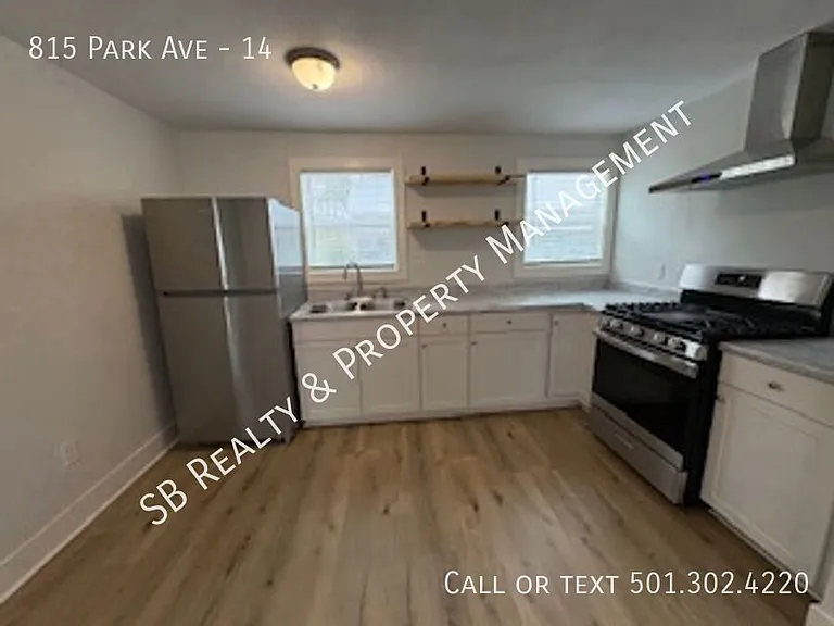815 Park Ave #14 — Photo 7