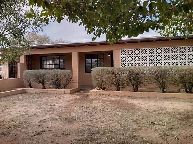 1st image of 602 S Erin Ave