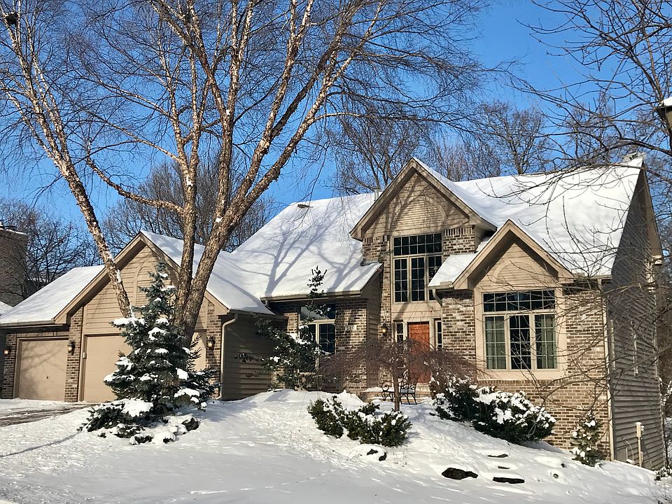 1st image of 580 Bighorn Dr