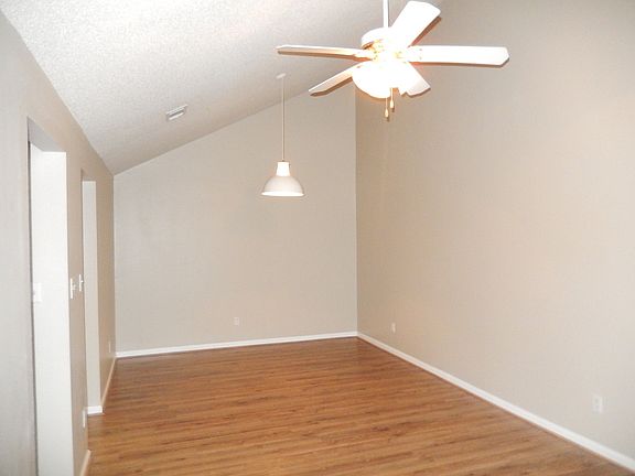 5th image of 1838 Falconcrest Dr