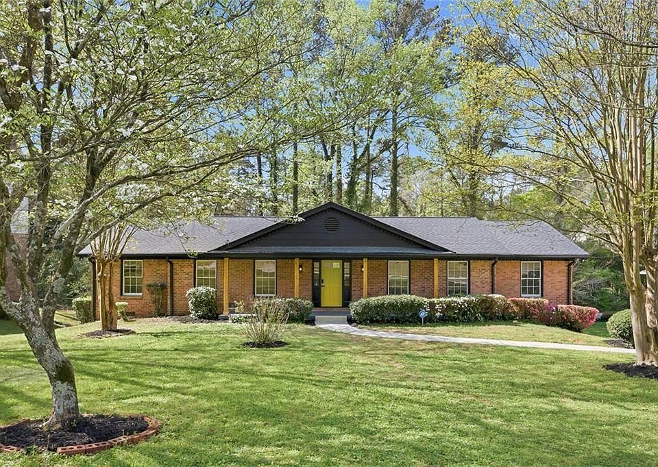 1st image of 3629 Greentree Farms Dr