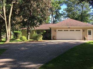 254 Alpine Dr, Shawano, WI 54166