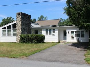 25 Waverly Pl, Middletown, NY 10940