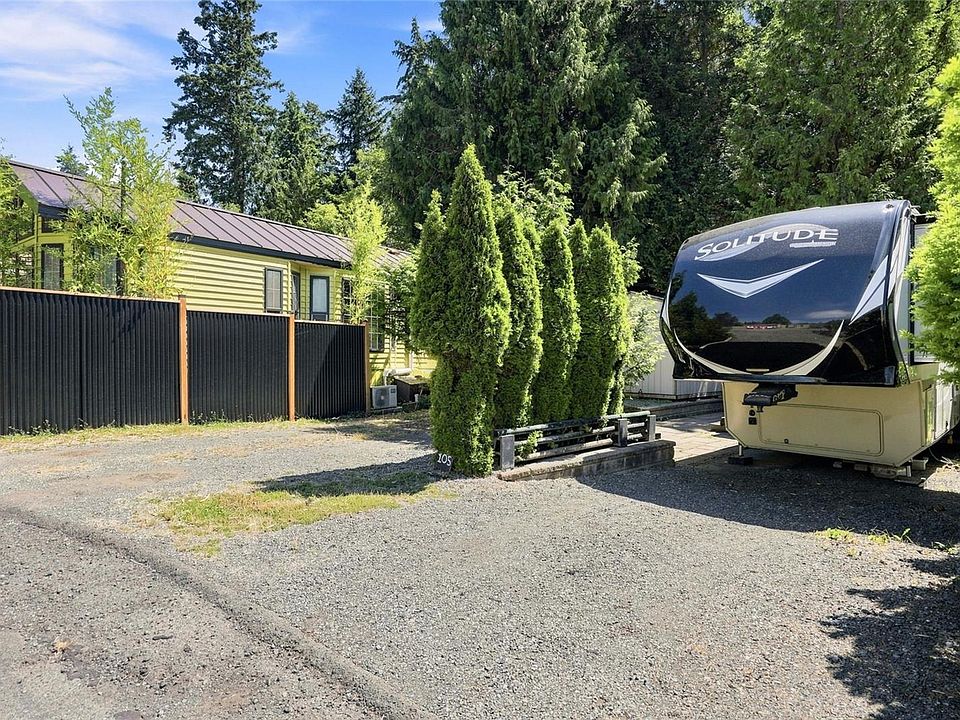 1st image of 2106 Buttle Lake Way