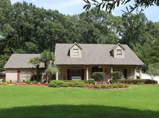 433 Court St, Raymond, MS 39154