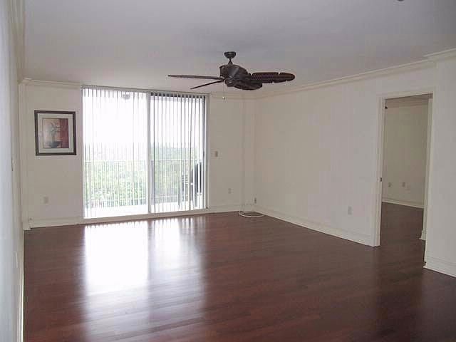 2nd image of 2841 NE 163rd St APT 1003