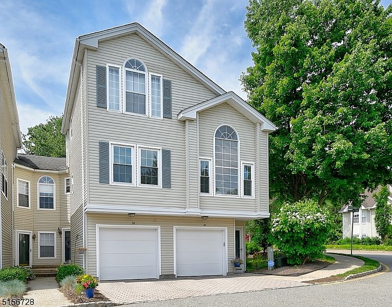 1st image of 38 Witherspoon Ct