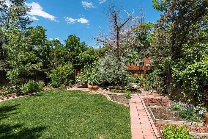 7685 E Gunnison Pl — Photo 21