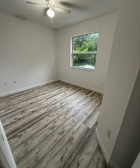 2415 NE 42nd Ave — Photo 10