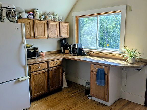 5th image of 3447A N Newhall St