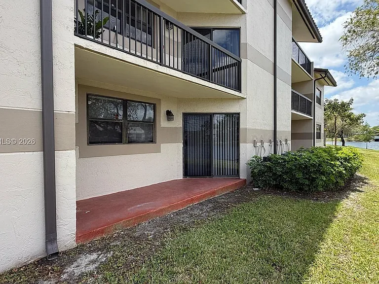9933 Nob Hill Ln #9933 — Photo 18
