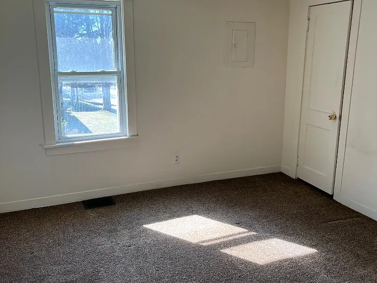 Unit Photo
