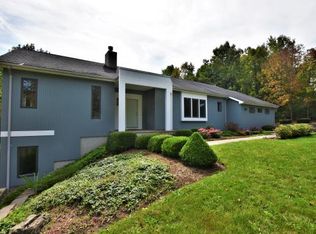 9 Orchard Hill Rd, Ithaca, NY 14850