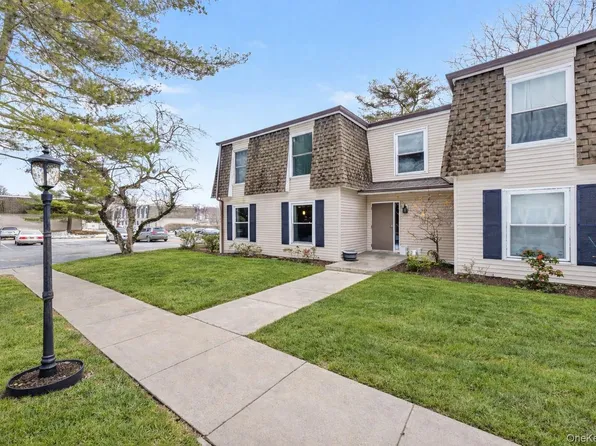 32 Hurlihe Street Apt. A, Poughkeepsie, NY 12601