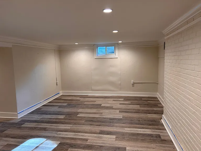 2713 Six Mile Ln — Photo 18