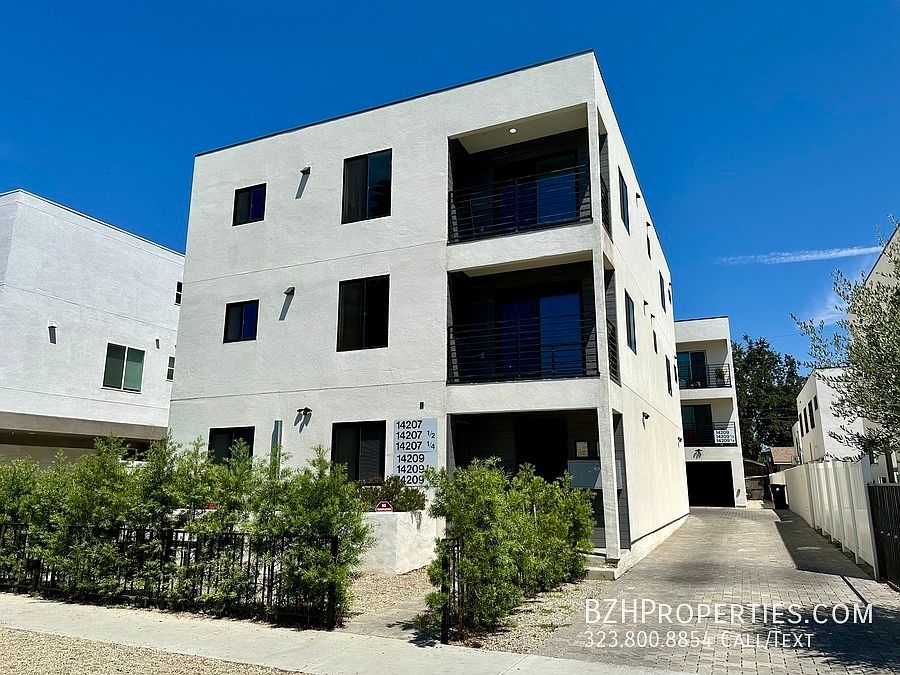 1st image of 14207 Gilmore St #14208-1/2
