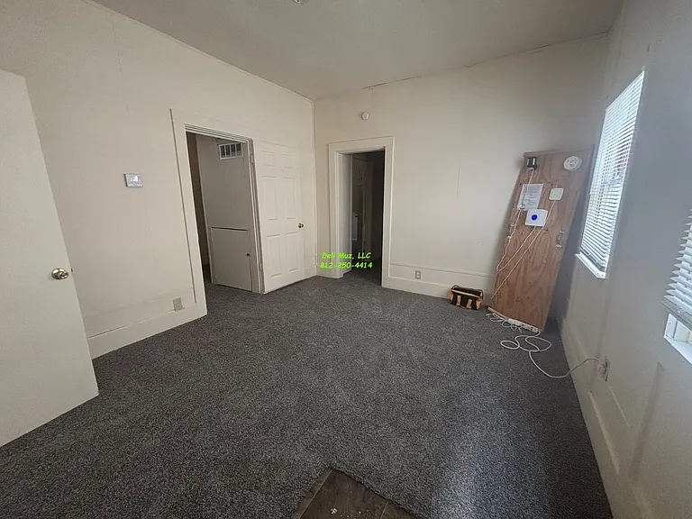 306 E Louisiana St — Photo 18