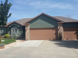 2695 Jarett Dr, Mead, CO 80542