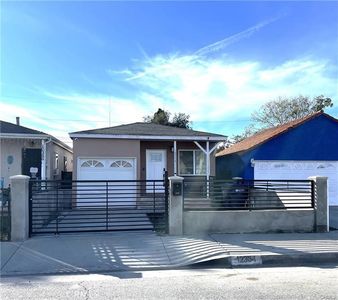 12334 212th St, Hawaiian Gardens, CA, 90716