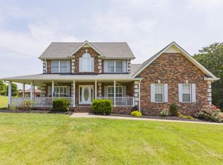 1296 Meeks Cemetery Rd, Burns, TN 37029