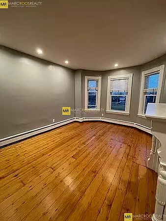 4 bed, 9999 sqft, $6,000 — Photo 4