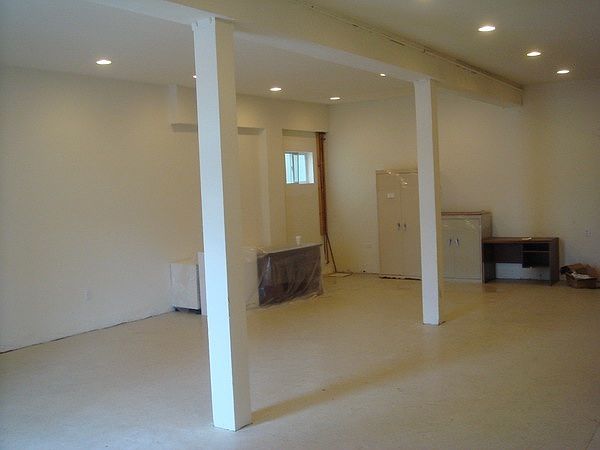2nd image of 4365 Adeline St