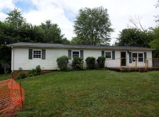 218 Preston Rd, Rogersville, TN 37857