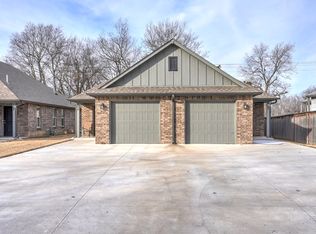 513 S Normal Ave, Claremore, OK 74017