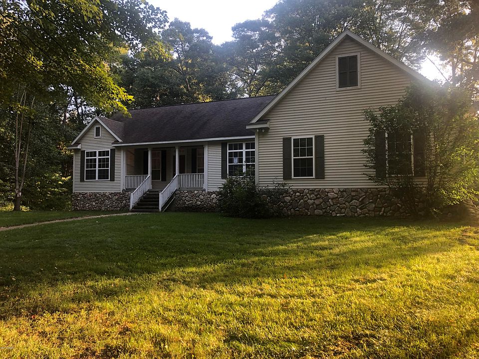 1st image of 13110 Woodbriar Ln
