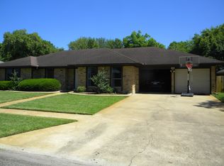 313 Buckingham St, Victoria, TX 77904