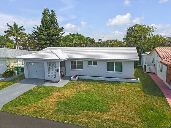 4th image of 4209 NW 49th Dr