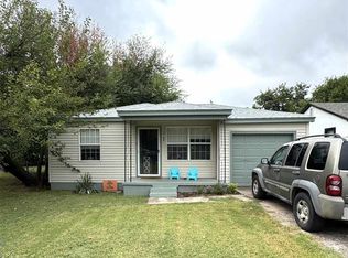 1706 NW Baldwin Ave, Lawton, OK 73507