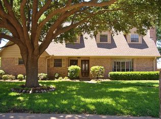 8609 Hawaii Ln, Houston, TX 77040