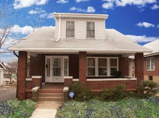 6916 Garner Ave, Saint Louis, MO 63139