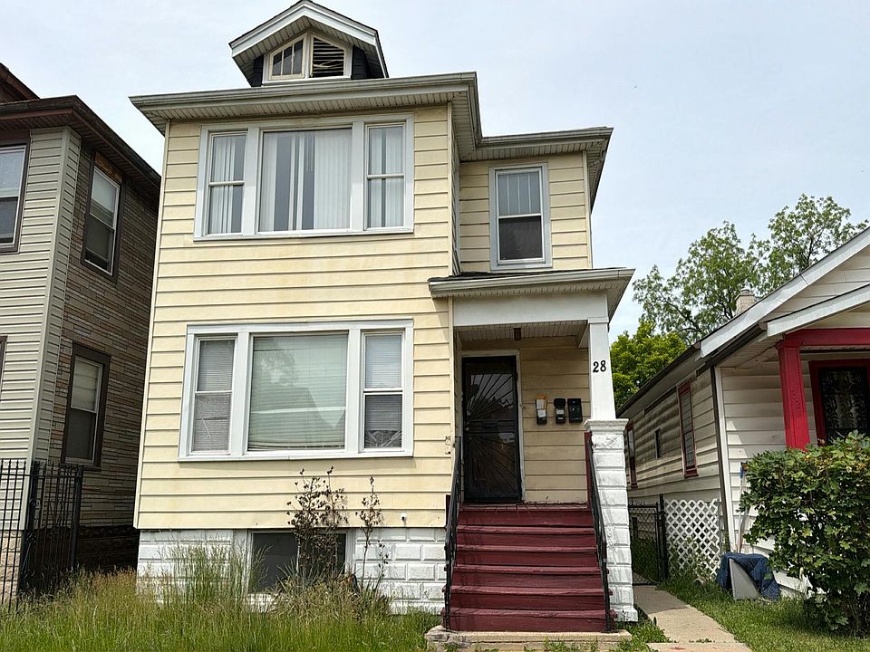 1st image of 28 E 101st Pl