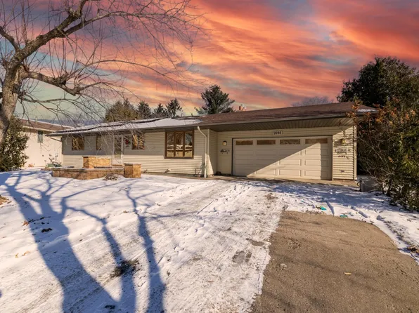 9193 Harkness Ave S, Cottage Grove, MN 55016
