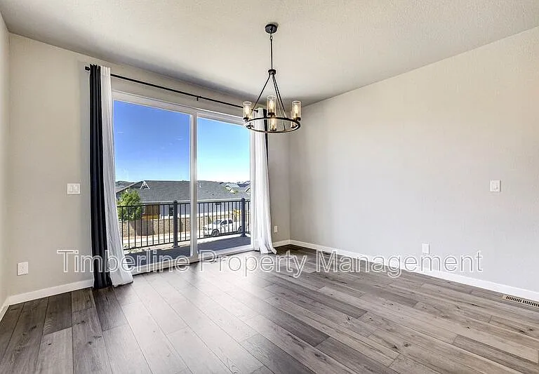 7359 Hunter Jumper Dr — Photo 18