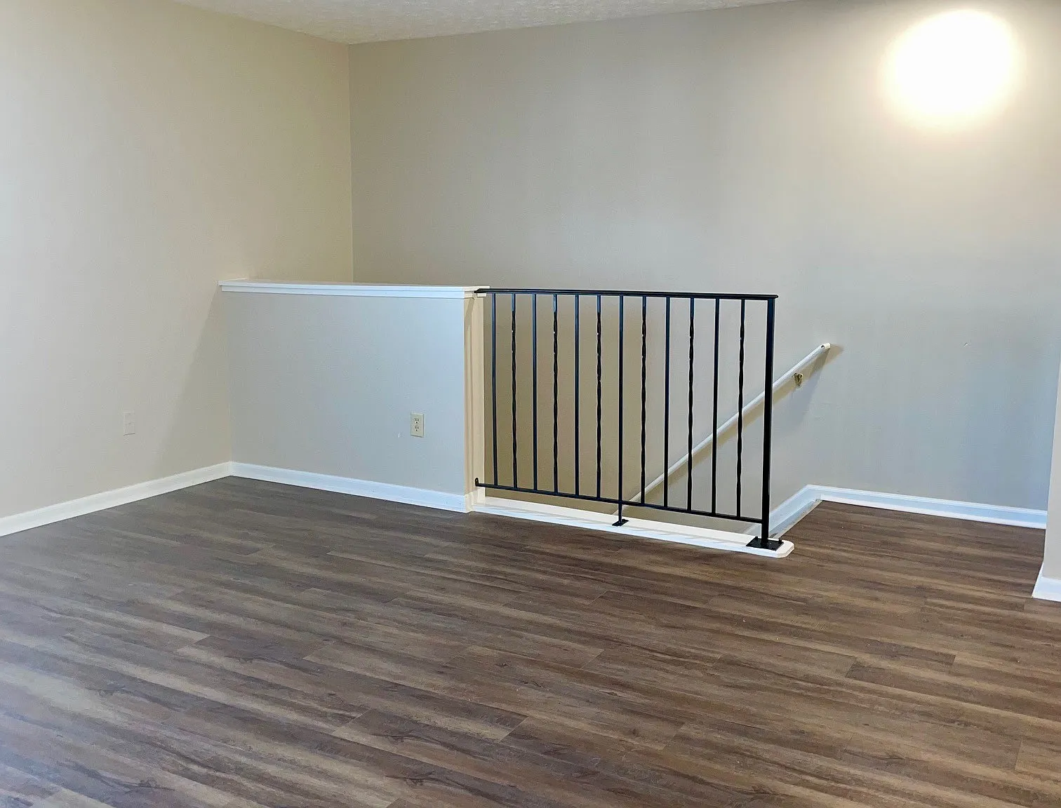 5517 Garden Rdg — Photo 4