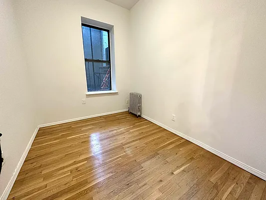 Rented by J PRESTON AND ASSOCIATES INC | media 22