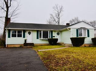 15 Sharon St, Bristol, CT 06010
