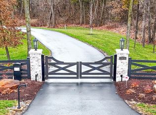 7875 S Smith Hatchery Rd, Columbia, MO 65203