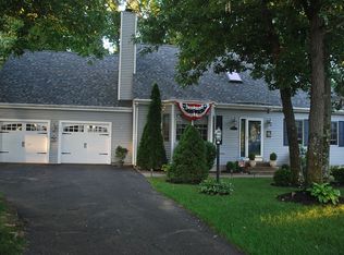 56 Towne Hill Rd, Haverhill, MA 01835