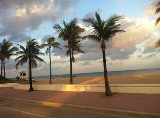 935 Tyler St, Hollywood, FL 33019