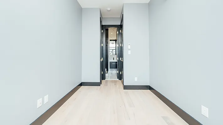 Rented by Nooklyn NYC LLC | media 12