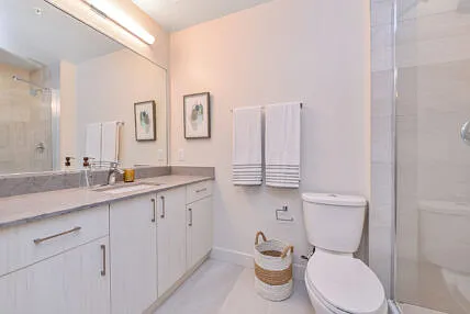4398 W Saanich Rd #206 — Photo 20