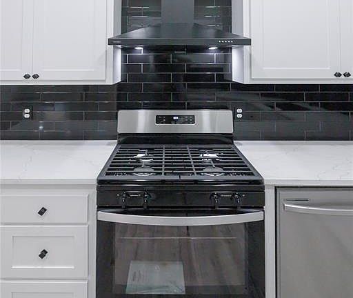 2nd image of 5113 Brooke Rd