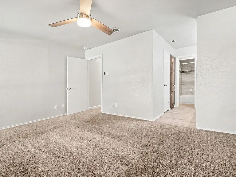 2201 Jackson Cir — Photo 18