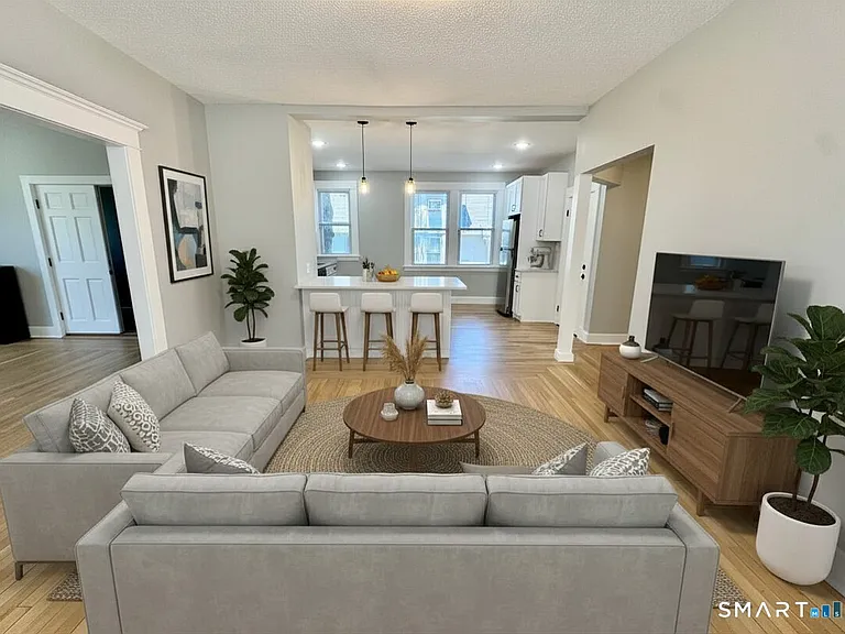 47 W Prospect St #2 — Photo 8
