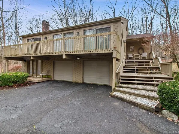 2 Kimberly Drive, Brookfield, CT 06804